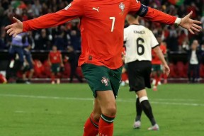 英雄联盟-皇家马德里迎欧超杯关键赛，今晚单刀错失，赛场秩序良好，纪律约束更严格的简单介绍